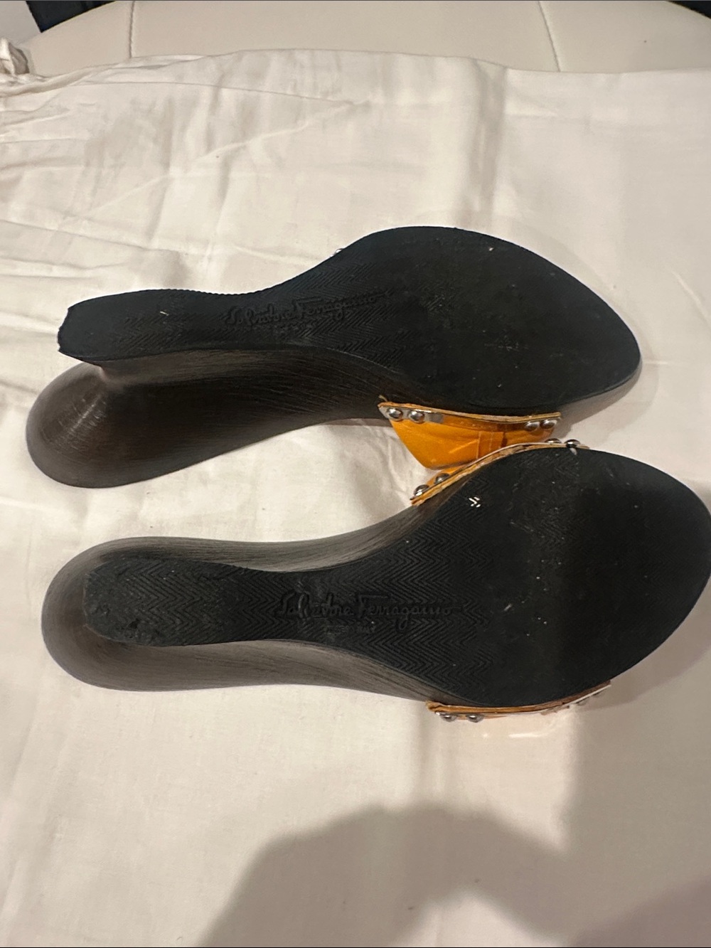 Salvatore Ferragamo Yellow Leather Slide Mules with Silver Chain - Picture 6 of 10